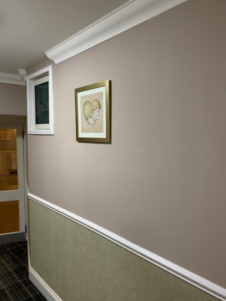 Waverley Inn Lodge Dingwall Exterior foto